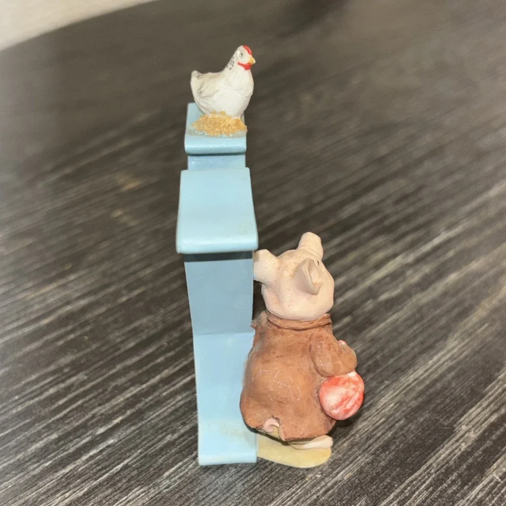 Enesco peter rabbit